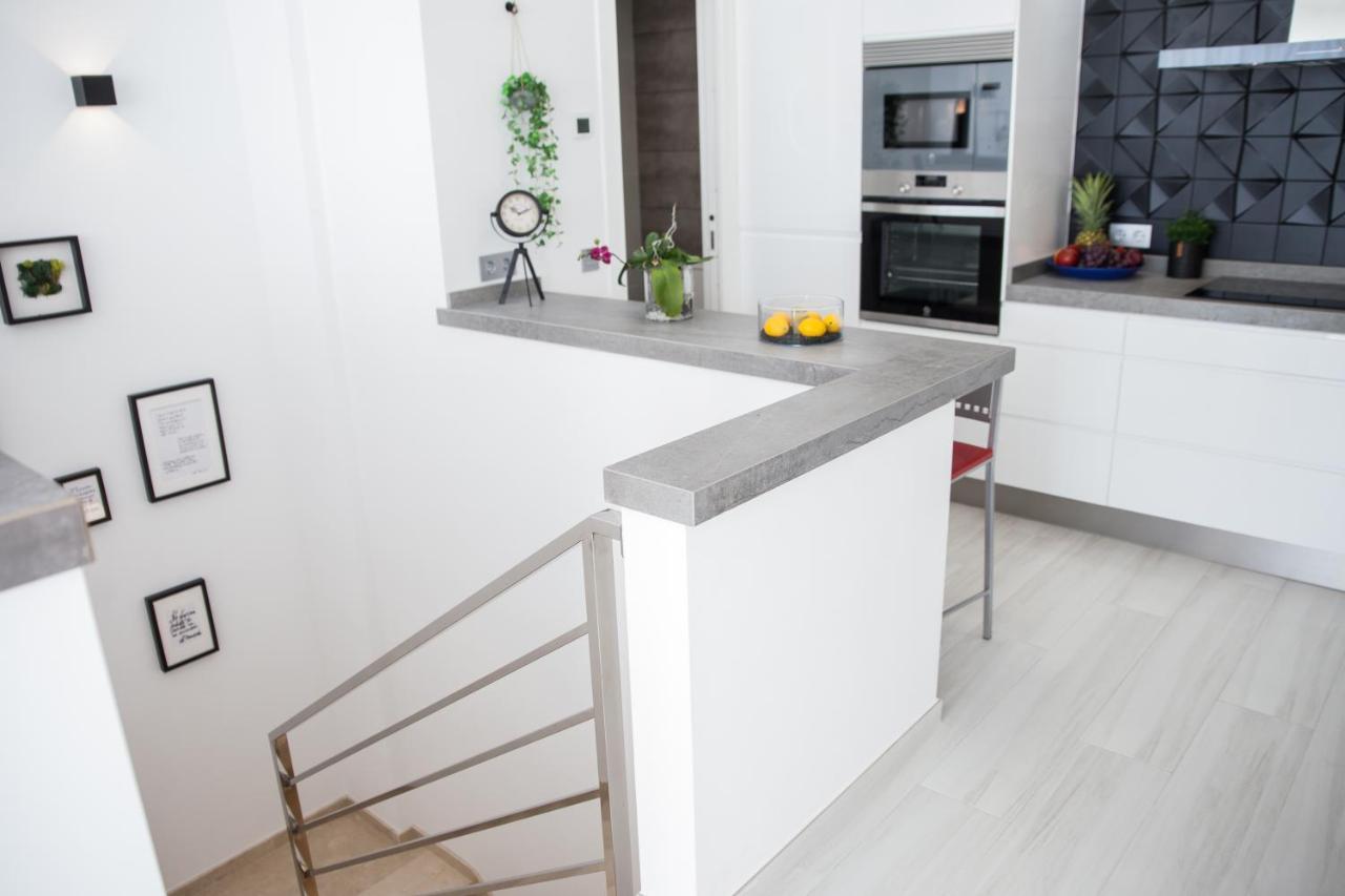 Spacious 200 Sq.M. Penthouse With Sea View Terraces ตอร์เรโมลิโนส ภายนอก รูปภาพ