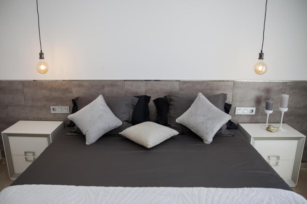Spacious 200 Sq.M. Penthouse With Sea View Terraces ตอร์เรโมลิโนส ภายนอก รูปภาพ