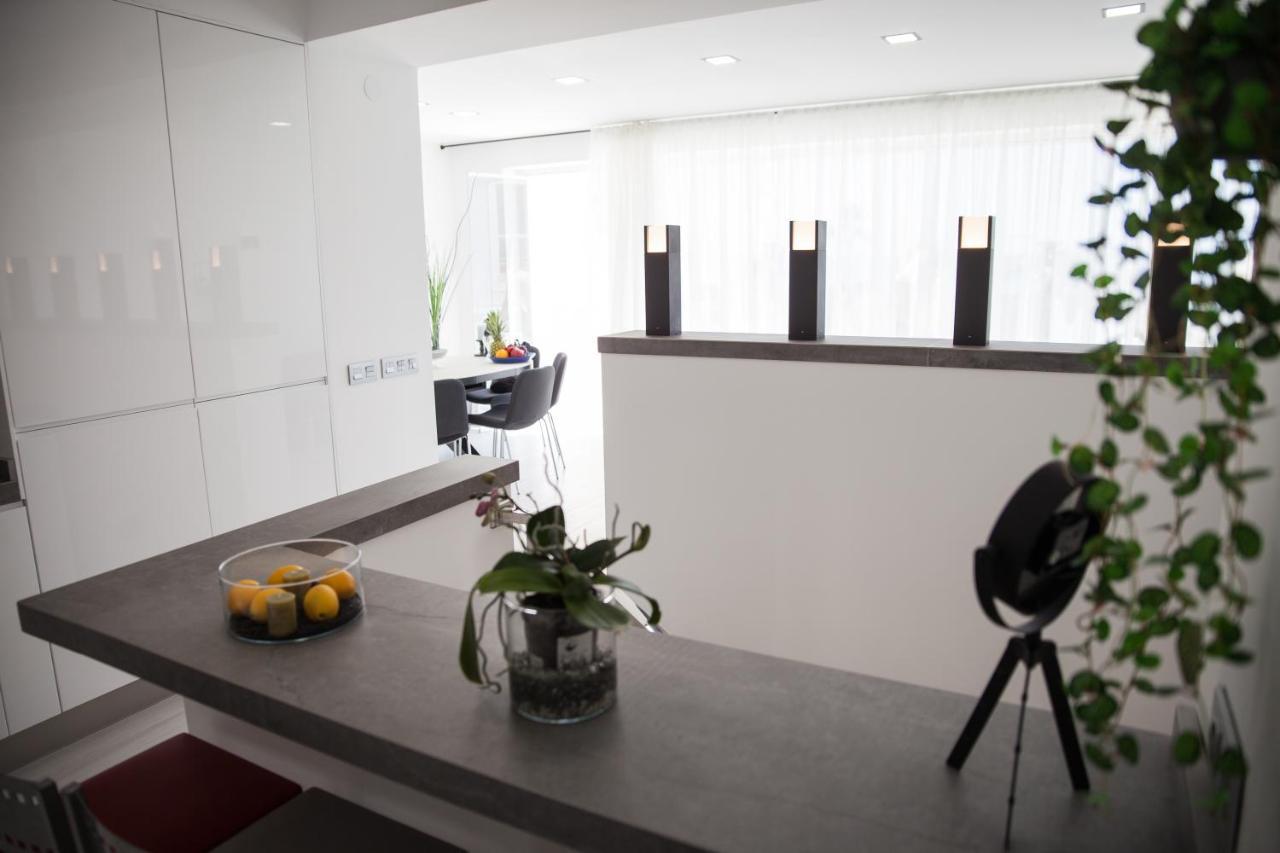 Spacious 200 Sq.M. Penthouse With Sea View Terraces ตอร์เรโมลิโนส ภายนอก รูปภาพ