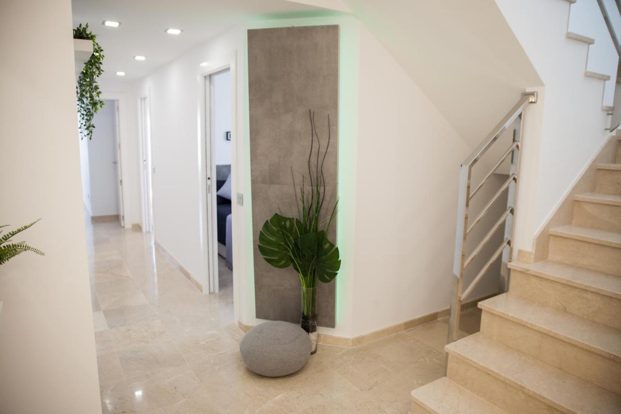 Spacious 200 Sq.M. Penthouse With Sea View Terraces ตอร์เรโมลิโนส ภายนอก รูปภาพ