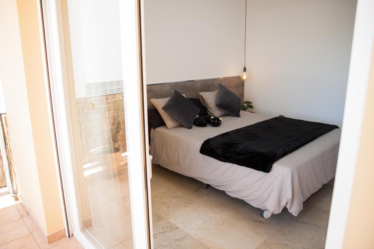 Spacious 200 Sq.M. Penthouse With Sea View Terraces ตอร์เรโมลิโนส ภายนอก รูปภาพ